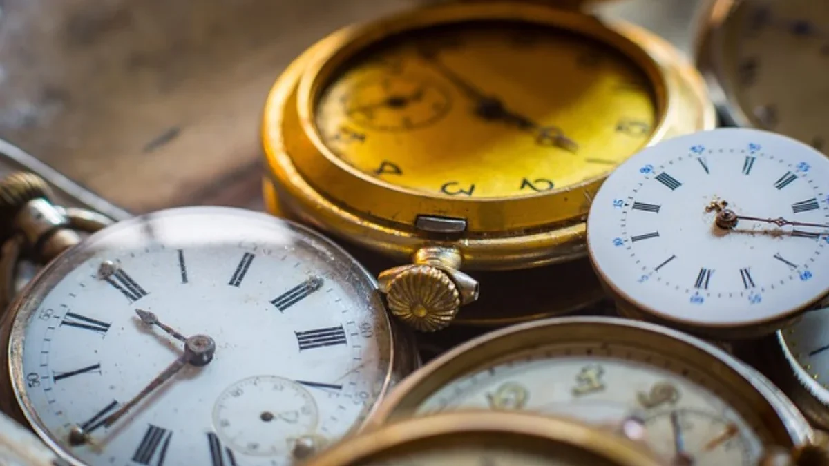 Barang Antik Rumah Jadul ( Sumber Gambar: Pixabay)