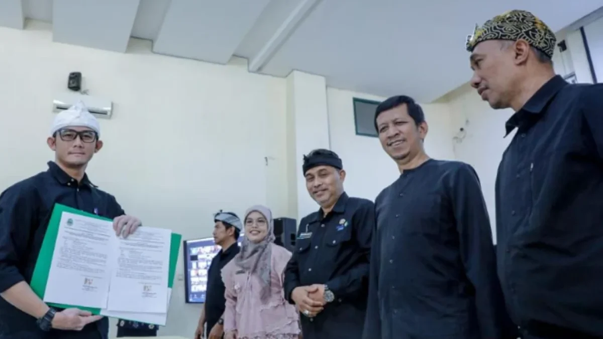Disdik Jabar menggelar penandatanganan Komitmen Bersama dan Pakta Integritas di lingkungan internal dalam SPMB 2025 pada Kamis, 5 Juni 2025.