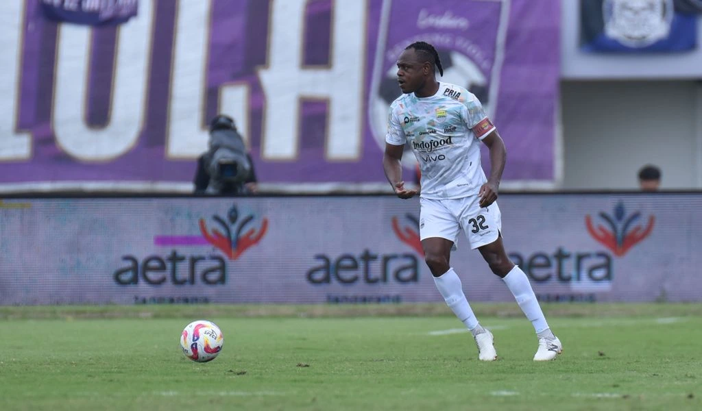 Farewell Keenam Persib Bandung, Bek 'Bintang 5' Victor Igbonefo Resmi Dilepas