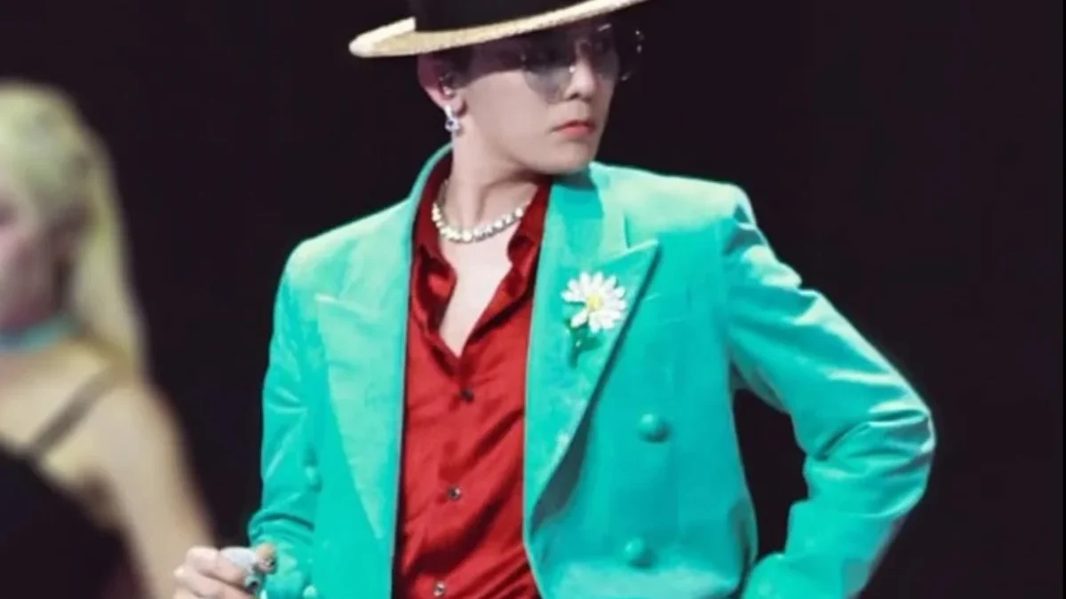 Salah satu penampilan GD dalam konsernya, siap-siap War Tiket Konser G-Dragon hari ini