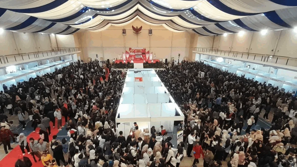 Ilustrasi para pelamar kerja di Job Fair. foto/ANTARA