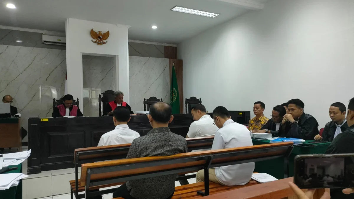 Terungkap! Proyek CCTV Bandung Smart City Ternyata Tanpa Kajian Teknis Dok. Sidang lanjutan kasus dugaan korupsi Bandung Smart City. Selasa (3/6). Foto. Sandi Nugraha.