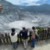Gunung Tangkuban Parahu di Lembang, Kabupaten Bandung Barat. Rabu (4/6). Dok Jabar Ekspres/Suwitno