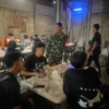 Kepolisian Resor Kota (Polresta) Bandung menggelar Patroli Edukasi Penerapan Jam Malam bagi Peserta Didik sejumlah titik di wilayah Kabupaten Bandung pada Rabu (4/6/2025) malam. Foto Agi / Jabar Ekspres