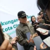 Ngatiyana siapkan mesin daur ulang sampah untuk disebar di setiap kelurahan di Cimahi.(Mong / Jabar Ekspres)