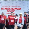 Meriah! Ribuan Pelari Ramaikan Soekarno Historical Fun Run di Bandung