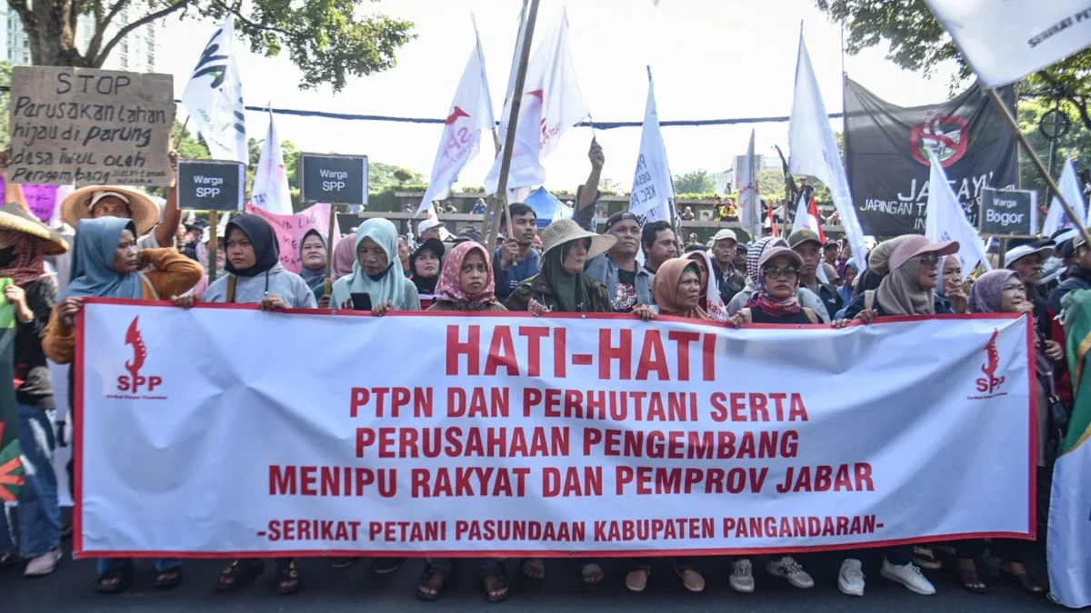 Peringati Hari Bumi, Taufik Nurrohim Sambut Aspirasi 2.000 Massa WALHI dan Serikat Petani Pasundan Peringati Hari Bumi, Taufik Nurrohim Sambut Aspirasi 2.000 Massa WALHI dan Serikat Petani Pasundan