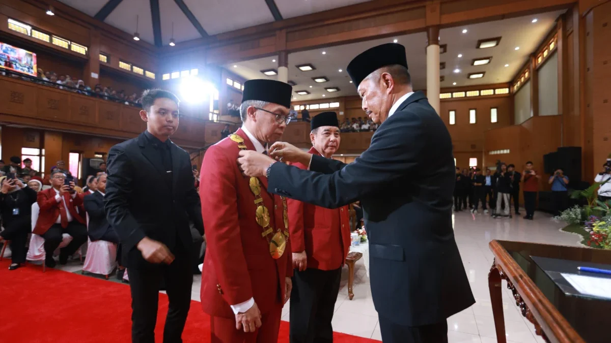 Prof. Didi Sukyadi Resmi Dilantik Menjadi Rektor UPI Masa Bakti 2025-2030