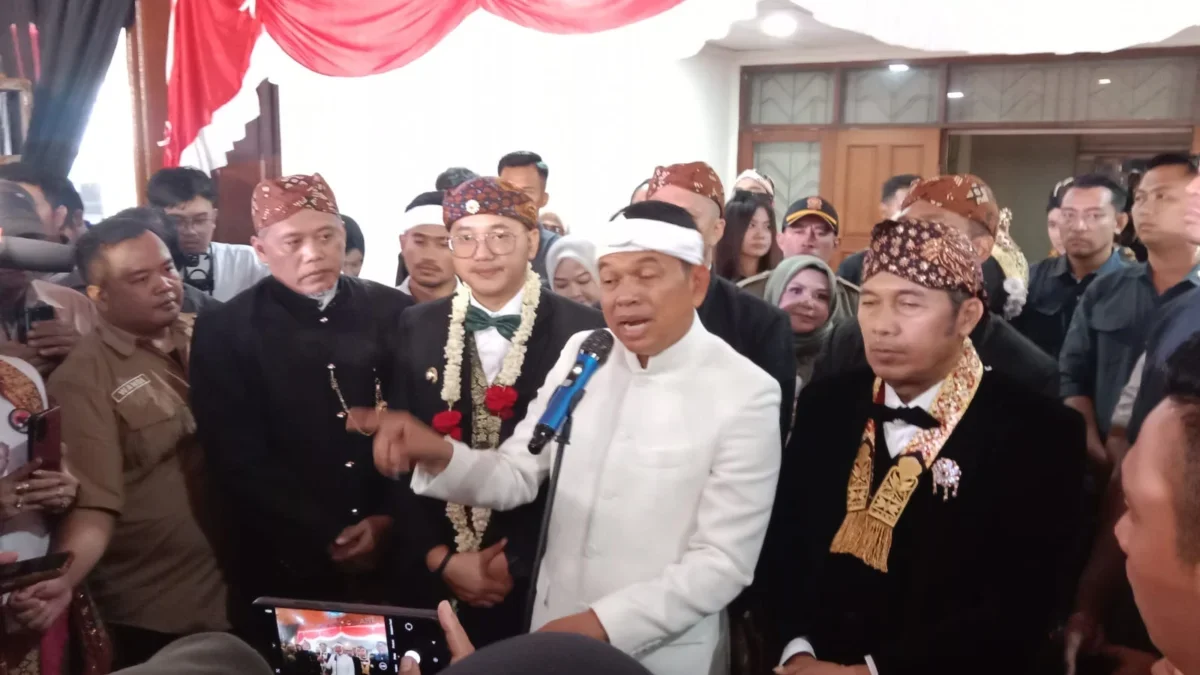 Rapat di Hotel Bintang, Gubernur Jabar Soroti Ketimpangan Fiskal antar Daerah Gubernur Jawa Barat Dedi Mulyadi