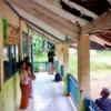 Potret tertinggalnya kehidupan masyarakat di Desa Bojongsalam, Rongga, KBB. Dok Jabar Ekspres/Suwitno