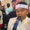 Gubernur Jabar, Dedi Mulyadi usai menghadiri HUT Kota Cimahi ke-24. Dok Jabar Ekspres/Firman (Mong)