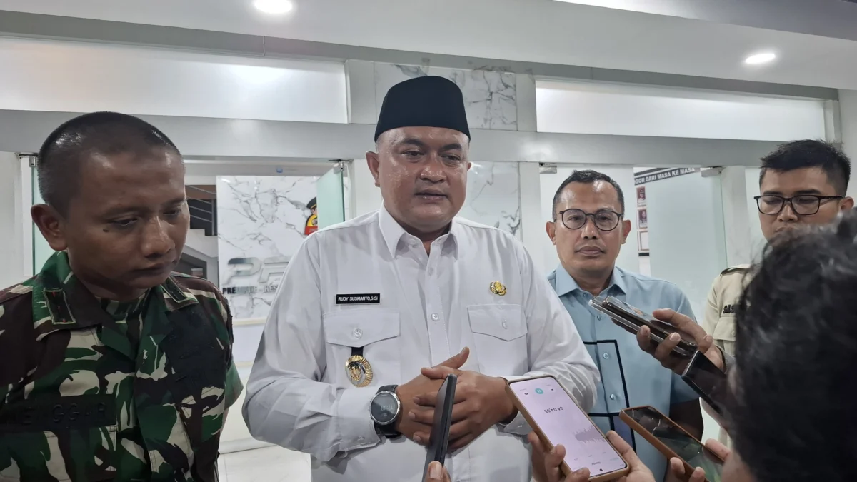 Pemkab Bogor Ikuti Kebijakan Pusat, Satgas Saber Pungli Resmi Dibubarkan Pemkab Bogor Ikuti Kebijakan Pusat, Satgas Saber Pungli Resmi Dibubarkan