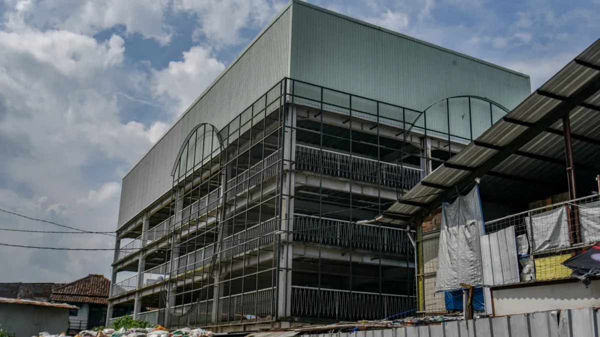 Desakan Relokasi Pedagang Pasar Cihaurgeulis Menguat, Pemkot Masih Ragu-ragu Desakan Relokasi Pedagang Pasar Cihaurgeulis Menguat, Pemkot Masih Ragu-ragu