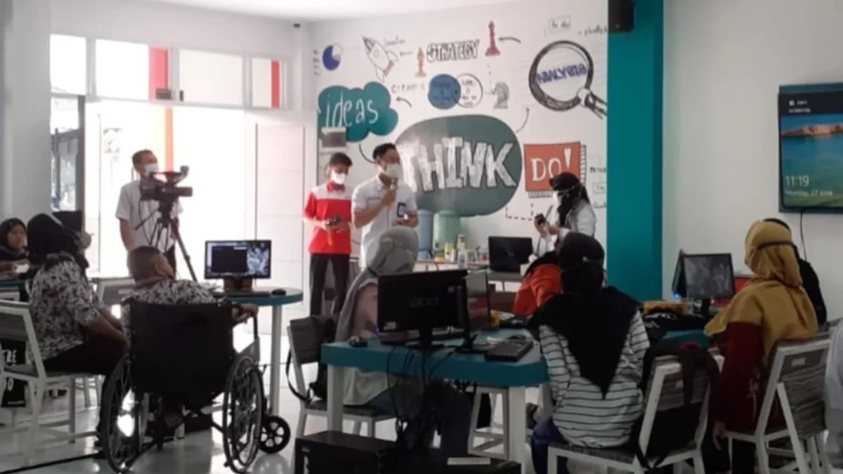 Pelatihan daring yang berlangsung dari Mei hingga Juni 2025 dan diikuti oleh 75 peserta UMKM disabilitas dari berbagai daerah di Indonesia.