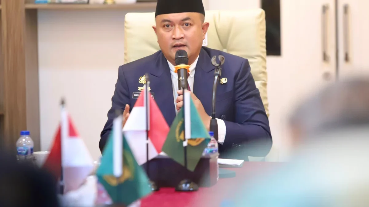 Kabupaten Bogor Butuh Rp6 Triliun untuk Benahi Fasilitas Pendidikan, Bupati Minta Bantuan Pemrov Jabar Kabupaten Bogor Butuh Rp6 Triliun untuk Benahi Fasilitas Pendidikan, Bupati Minta Bantuan Pemrov Jabar