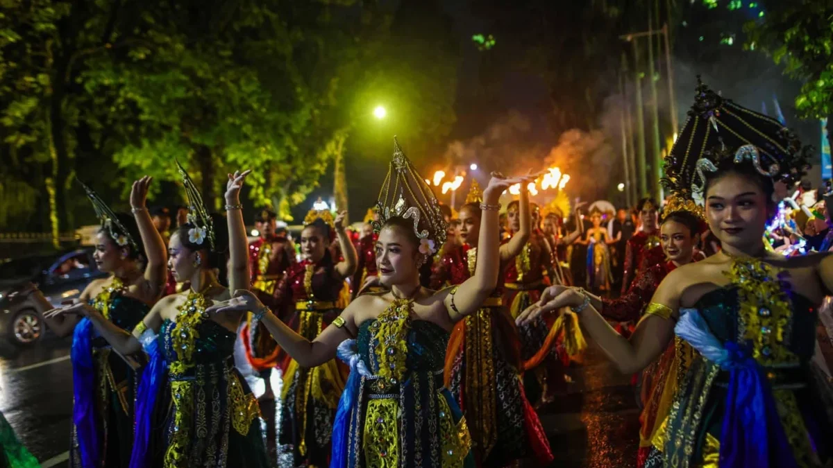 Helaran Budaya Tutup Rangkaian Hari Jadi Bogor ke-543, Ribuan Warga Diminta Lestarikan Lingkungan