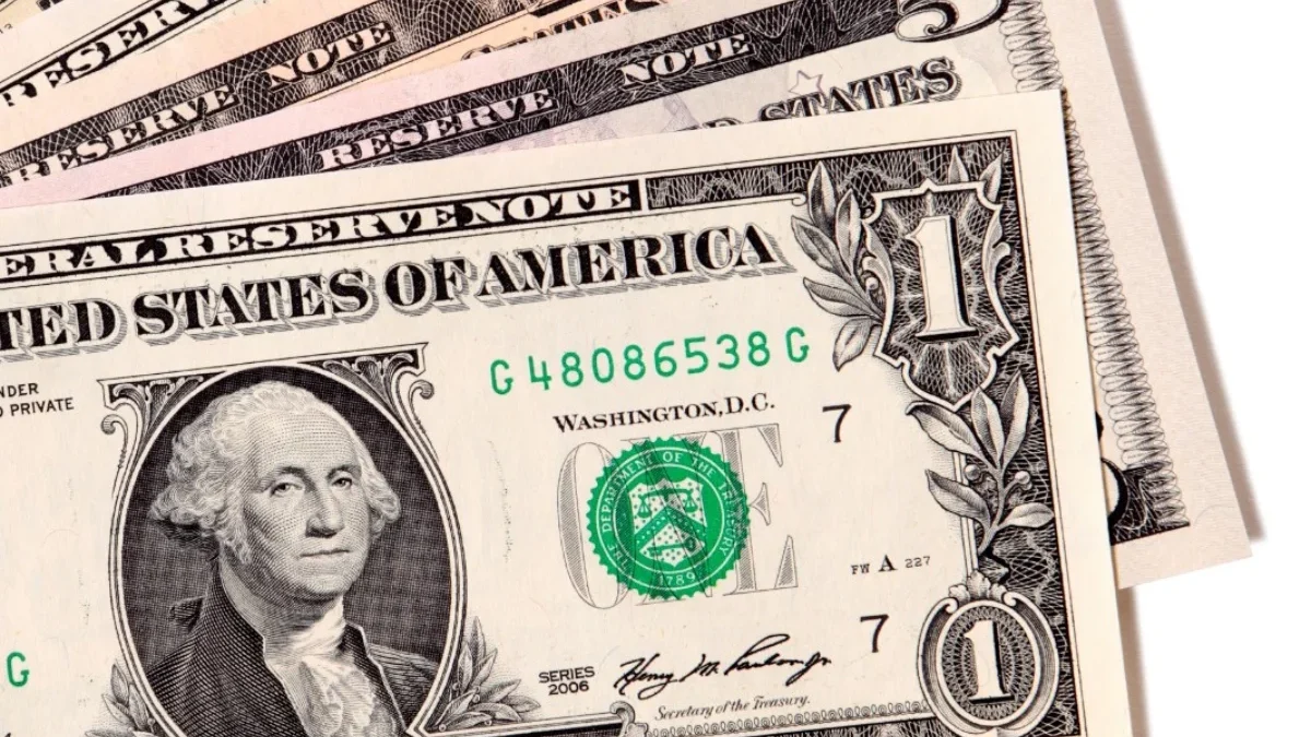 kurs dolar ke rupiah