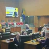 Pimpinan DPRD Kota Bandung, Edwin Senjaya, menerima kunjungan lansia dari Kelurahan Rancanumpang, Kecamatan Gedebage di Ruang Rapat DPRD Kota Bandung, Selasa (3/6).