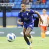 Makin Solid dan Berbahaya! Ini Prediksi Starting XI Persib dengan Ramon Tanque dan Adam Przybek