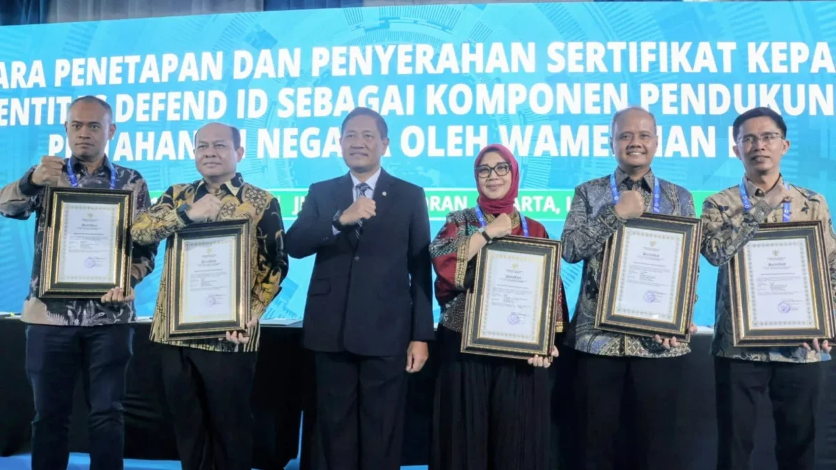 PT LEN Industri (persero) yang berhasil meraih Sertifikat Komponen Pendukung dari Kementerian Pertahanan