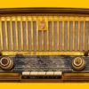 Radio Kuno dengan Bentuk Unik ( Sumber Gambar: Pixabay)