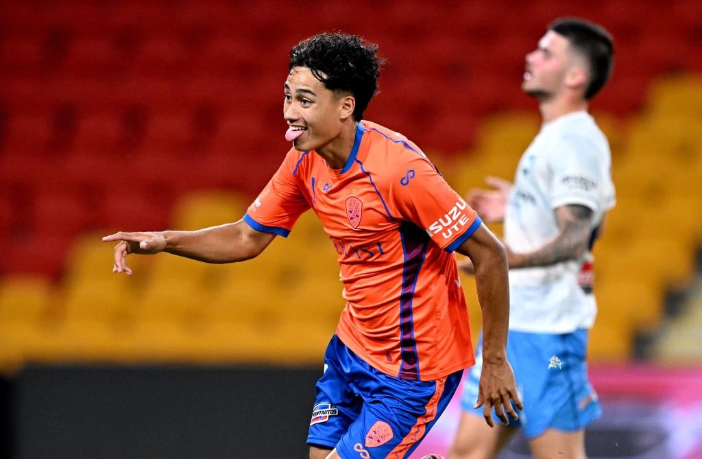 Rangkuman Rumor Transfer Persib Terbaru: Ikut Kejar Rafael Struick, Bidik Pengangguran dari Swedia