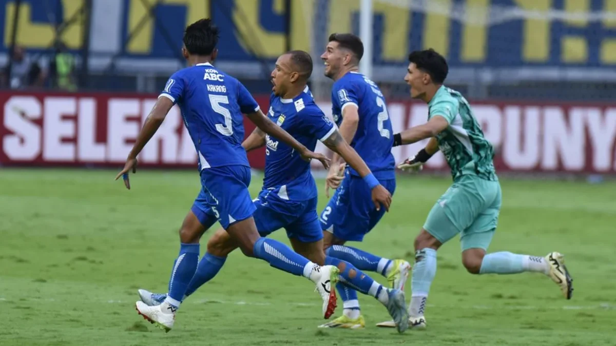 Reaksi Bobotoh usai Persib Kembali Umumkan Lepas Pemain: 'Hatur Nuhun Mulu, Wilujeng Sumpingna Mana?'