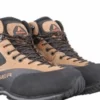 Rekomendasi Sepatu Gunung Kuat