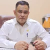 Anggota Komisi IV DPRD Kota Bandung, Heri Hermawan, saat menjelaskan proses SPMB 2025 di ruang kerjanya, Kantor DPRD Kota Bandung, Jalan Sukabumi, Selasa, 24 Juni 2025.