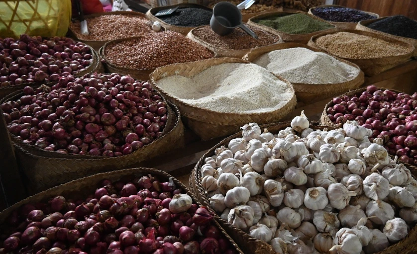Update Harga Pangan: Bawang Merah Turun Jadi Rp39.272/kg, Cabai Rawit Rp48.642/kg