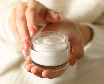 5 Moisturizer Pemutih Paling Aman untuk Kulit, No. 1 Wajib Dicoba!