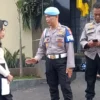 Seorang Wanita Ngamuk di Polres Cimahi Minta Keadilan atas Penetapan Tersangka Suaminya!