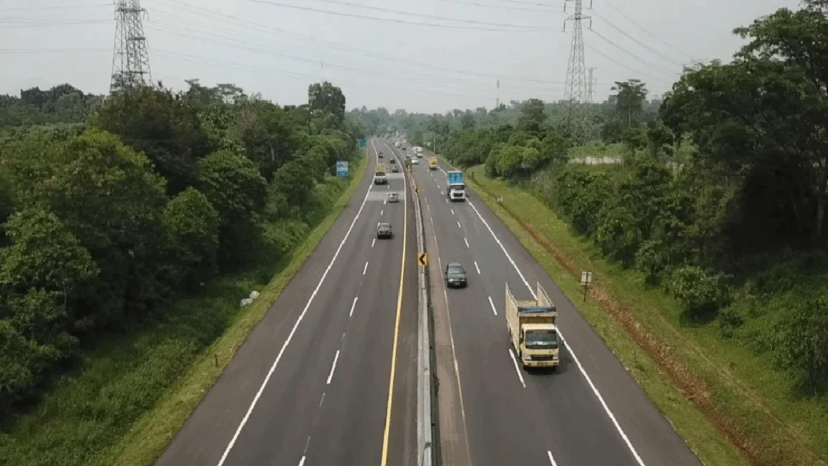 Longsor di Purwakarta Masih Terjadi, Kini Ancam Tol Cipularang! Ilustrasi Tol Cipularang.