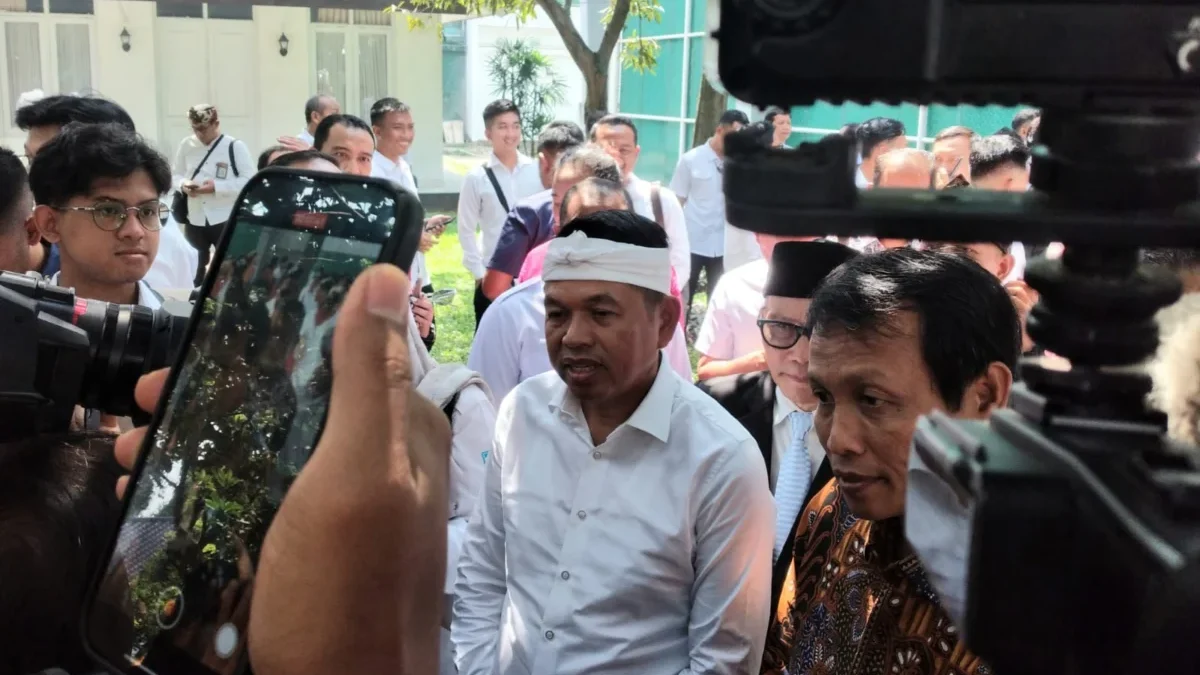 Siswa di Jabar Masuk Lebih Pagi, Dedi Mulyadi: Bisa Dibuat Ketentuan Khusus Menyesuaikan Daerah Gubernur Jawa Barat Dedi Mulyadi