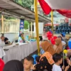 Sebanyak 10.000 ibu di seluruh Indonesia menjadi sasaran edukasi gizi anak dalam program yang digelar Alfamart bersama PT Sarihusada Generasi Mahardika (SGM Eksplor) di gerai Alfamart Cinangka, Kecamatan Cilengkrang, Kabupaten Bandung, pada Rabu (4/6/2025). Foto Istimewa