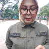 Menyusul lonjakan kasus COVID-19 di sejumlah negara Asia, Dinas Kesehatan (Dinkes) Kota Cimahi memastikan hingga saat ini belum ditemukan kasus positif di wilayahnya. Meski demikian, masyarakat tetap diminta waspada terhadap potensi penyebaran subvarian baru.