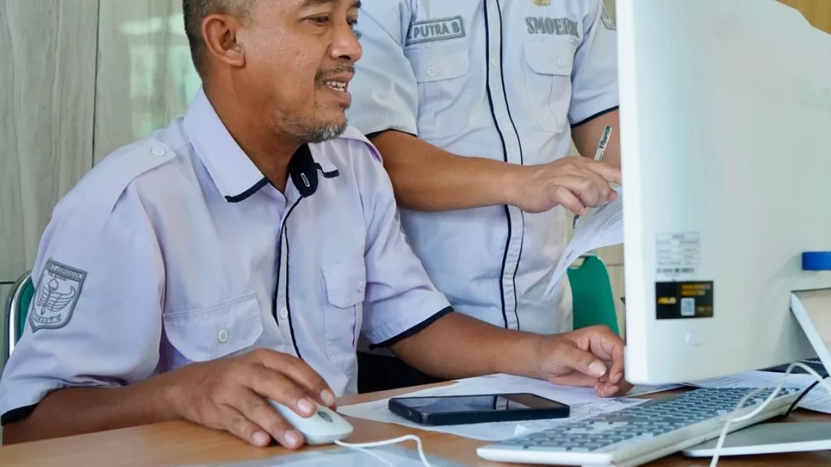 Pendaftaran Hari Ketiga SPMB Tahap 1 Berjalan Kondusif & Lancar