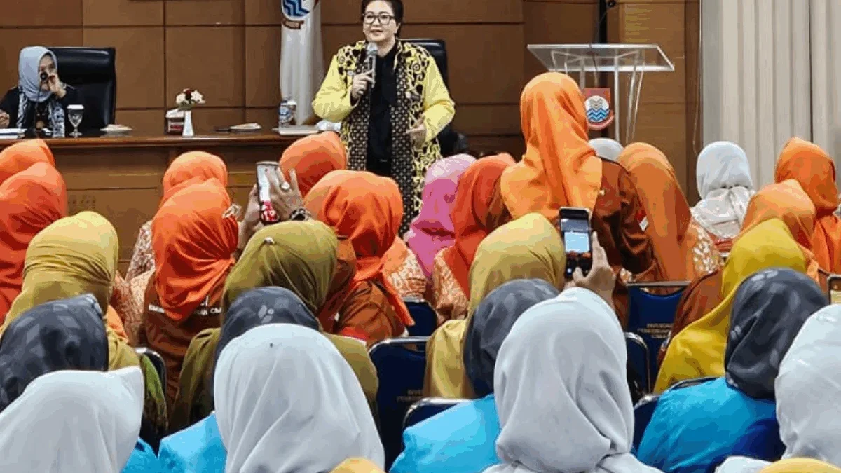 Minim Keterwakilan Perempuan dalam Politik, Pendidikan Politik Jadi Langkah Strategis di Kota Cimahi Kegiatan Pendidikan Perempuan Berpolitik Atasi Minimnya Perempuan Dalam Berpolitik (mong)