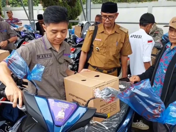 Gebyar Sepeda Motor untuk 47 Desa Patuh PBB di Ciamis, Insentif Nyata Pemkab untuk Pembayar Pajak Tepat Waktu Gebyar Sepeda Motor untuk 47 Desa Patuh PBB di Ciamis, Insentif Nyata Pemkab untuk Pembayar Pajak Tepat Waktu