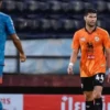 Sudah Fix? Ini Ternyata Bek Tengah Baru Persib Bandung Buat Gantikan Nick Kuipers dan Gustavo Franca