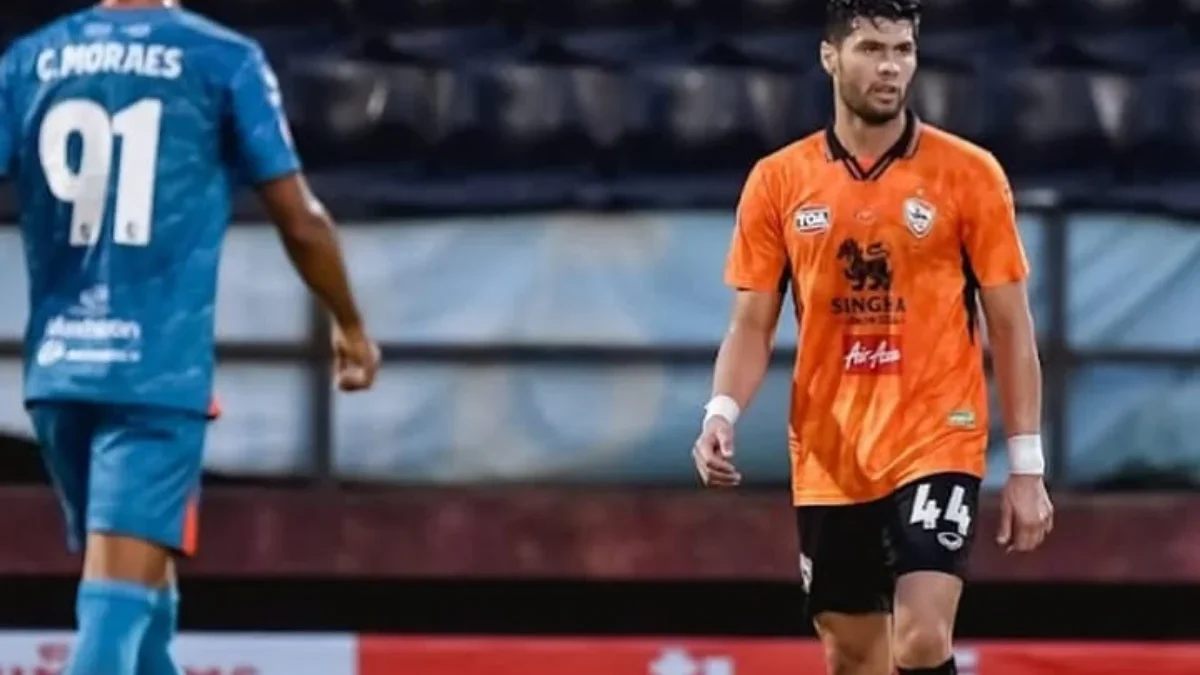 Sudah Fix? Ini Ternyata Bek Tengah Baru Persib Bandung Buat Gantikan Nick Kuipers dan Gustavo Franca