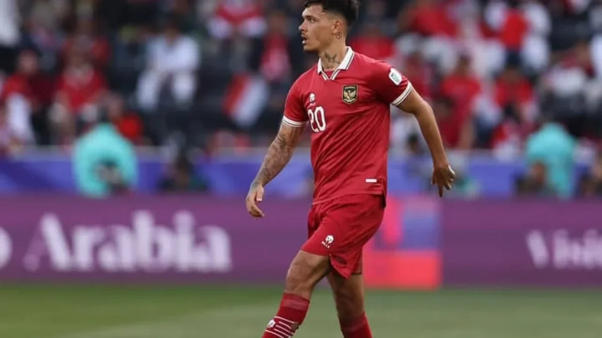 Jangan Berharap Lebih, Shayne Pattynama Takkan ke Persib Bandung! Diisukan Gabung Persib Bandung, Bobotoh Banjiri Akun Instagram Shayne Pattynama