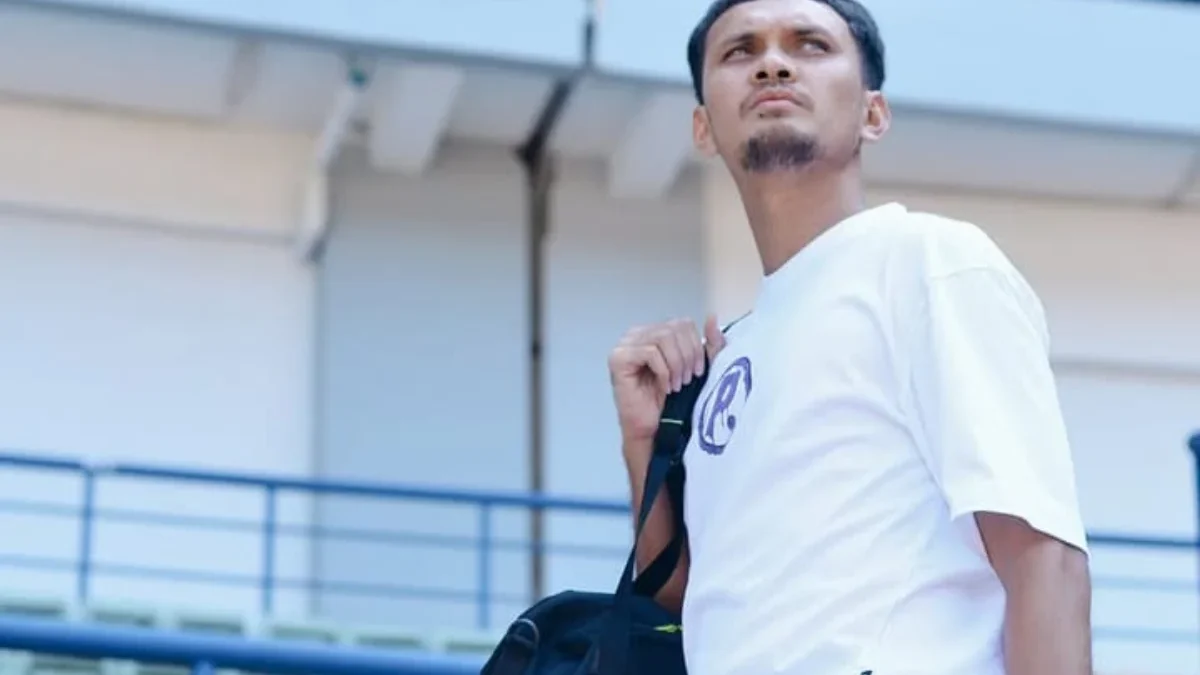 Setelah Al Hamra Hehanussa, Persib Bandung Bakal Segera Perkenalkan Alfeandra Dewangga? Setelah Al Hamra Hehanussa, Persib Bandung Bakal Segera Perkenalkan Alfeandra Dewangga?