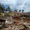 Bencana pergerakan tanah di Kampung Cigombong, Desa Cibedug, Kecamatan Rongga, Bandung Barat. Foto Jabar Ekspres/Suwitno