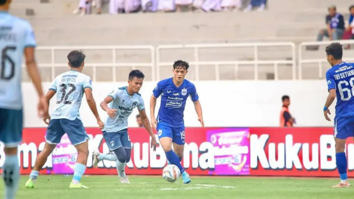 Terungkap Sosok Pengganti Rachmat Irianto di Skuad Persib Bandung Musim Depan
