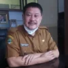 Kepala Dinas Pendidikan Bandung Barat, Asep Dendih saat ditemui diruang kerjanya. Dok Jabar Ekspres/Suwitno