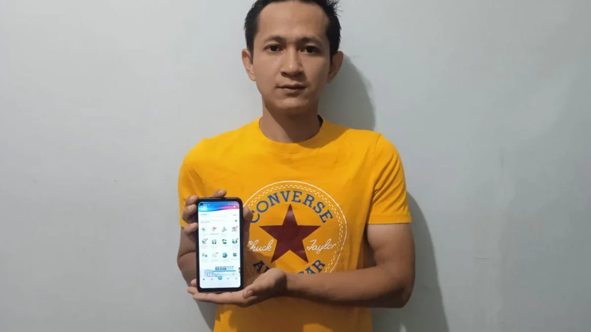 Warga Cibogo Bandung Ini Nikmati Layanan JKN: Semua Diurus dan Gratis Pula Warga Cibogo Bandung Ini Nikmati Layanan JKN: Semua Diurus dan Gratis Pula