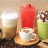 Sedang mencari rekomendasi minuman segar kekinian? Ada banyak yang bisa dijadikan pilihan, mulai dari smoothies buah hingga susu kurma. Cek di sini!