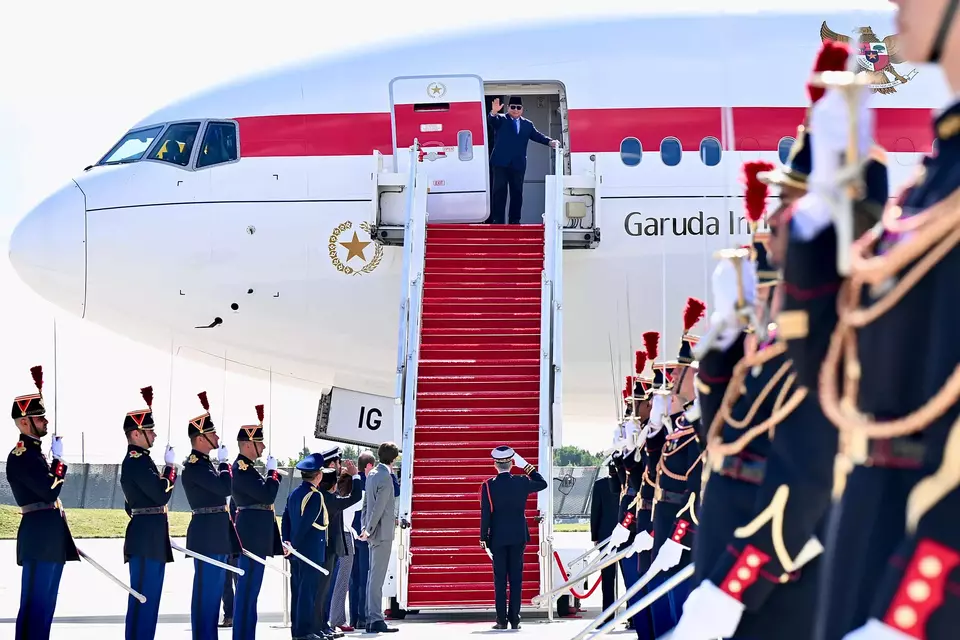 Presiden Prabowo Subianto telah selesai menjalani kunjungan kenegaraan ke sejumlah negara. Prabowo bertolak dari Paris, Prancis, kembali menuju Tanah Air pada Selasa 15 Juli 2025. (BPMI Sekretariat Presiden/BPMI Sekretariat Presiden)