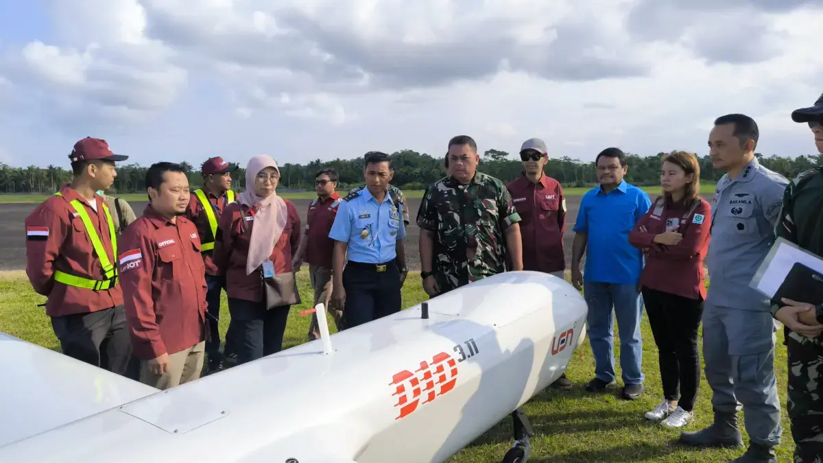 PT LEN Sukses Uji Terbang Pesawat Tanpa Awak (UAV) DID 3.11 Sebagai Kado 80 Tahun Indonesia Merdeka Uji terbang pesawat tanpa awak (UAV) DID 3.11 PT LEN di Bandara Nusawiru, Jawa Barat.